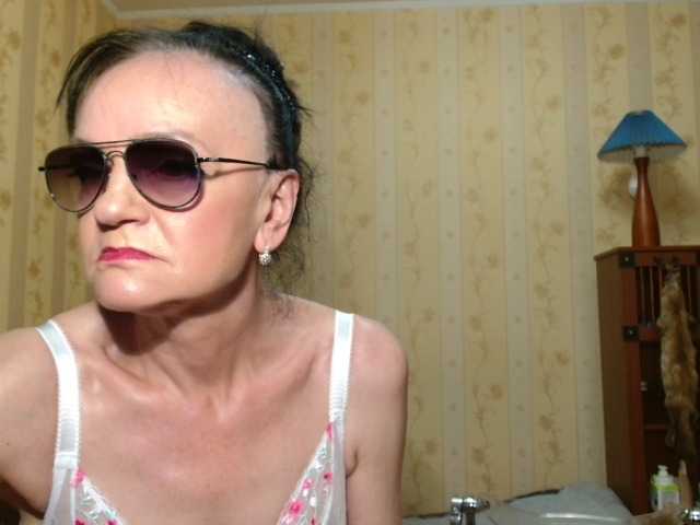 Valenttijm3851 live cam on BongaCams