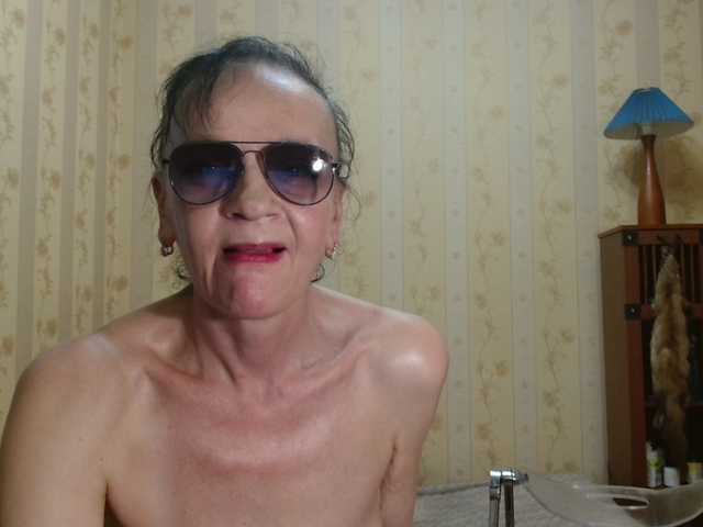 Valenttijm3851 live cam on BongaCams