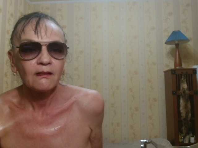 Valenttijm3851 live cam on BongaCams