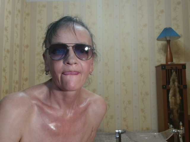 Valenttijm3851 live cam on BongaCams
