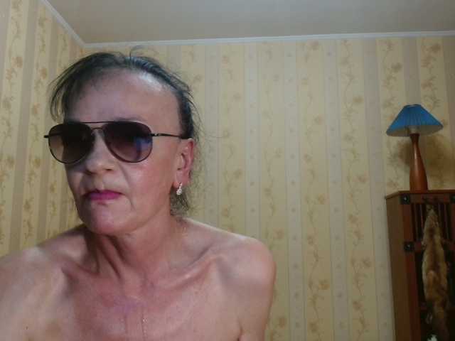 Valenttijm3851 live cam on BongaCams