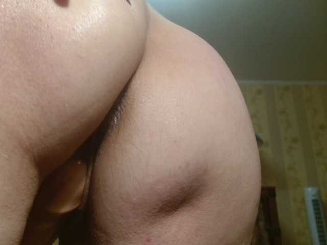 Valenttijm3851 live cam on BongaCams