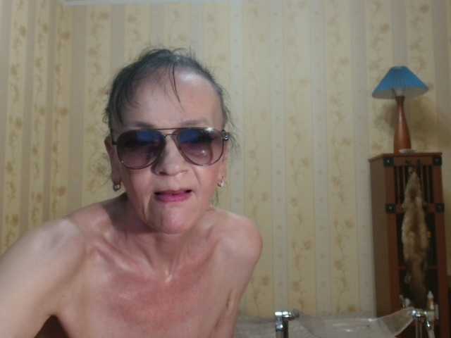 Valenttijm3851 live cam on BongaCams