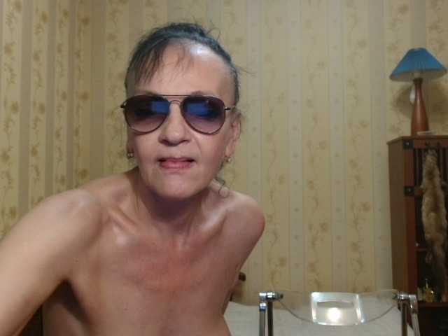 Valenttijm3851 live cam on BongaCams