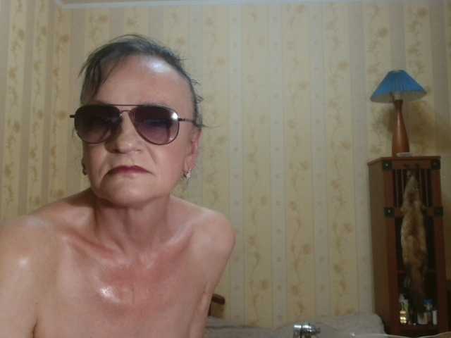 Valenttijm3851 live cam on BongaCams