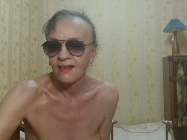 Valenttijm3851 live cam on BongaCams