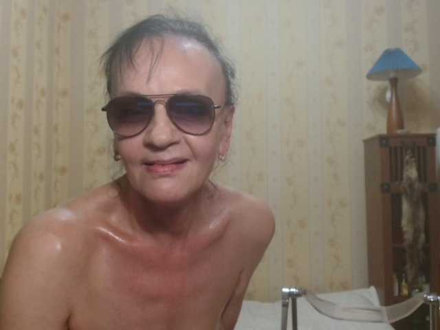 Valenttijm3851 live cam on BongaCams