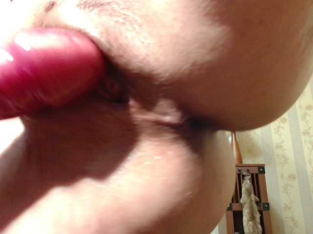 Valenttijm3851 live cam on BongaCams
