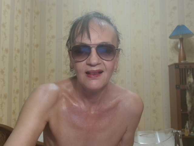 Valenttijm3851 live cam on BongaCams