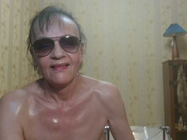 Valenttijm3851 live cam on BongaCams