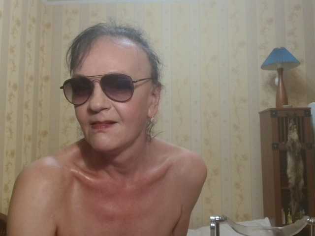 Valenttijm3851 live cam on BongaCams