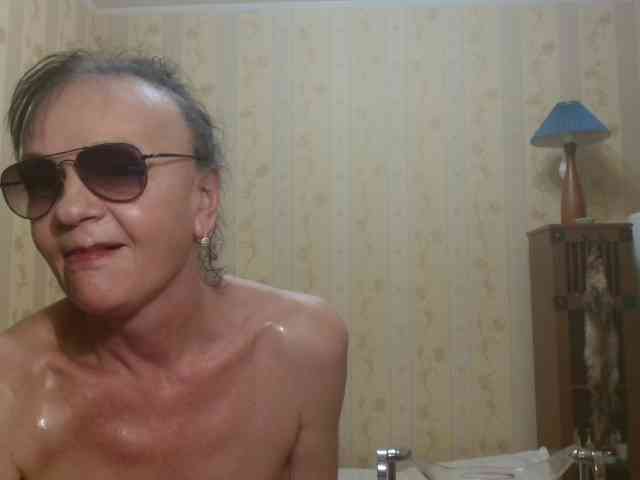 Valenttijm3851 webcam