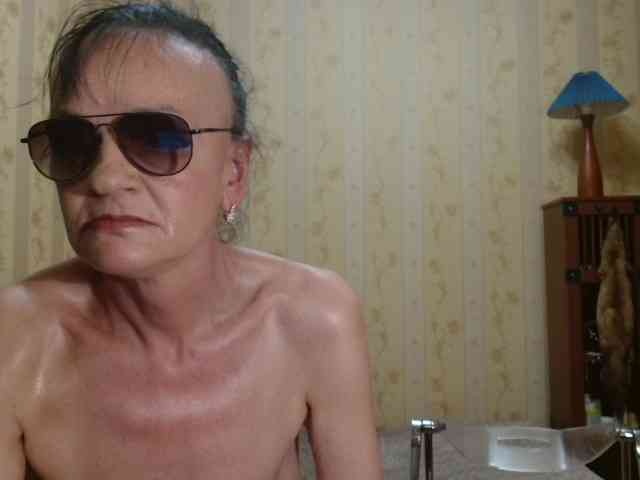 Valenttijm3851 webcam