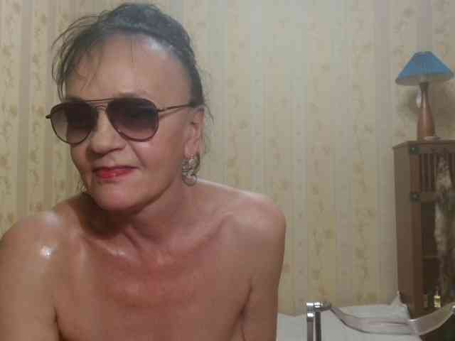 Valenttijm3851 webcam