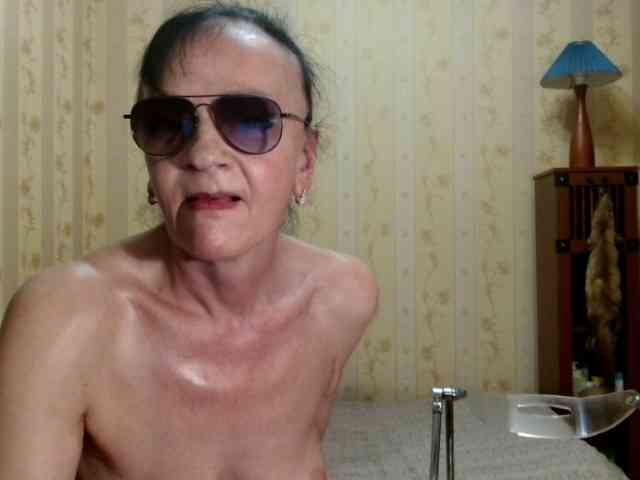 Valenttijm3851 webcam