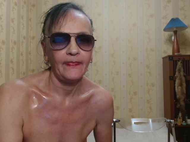 Valenttijm3851 webcam