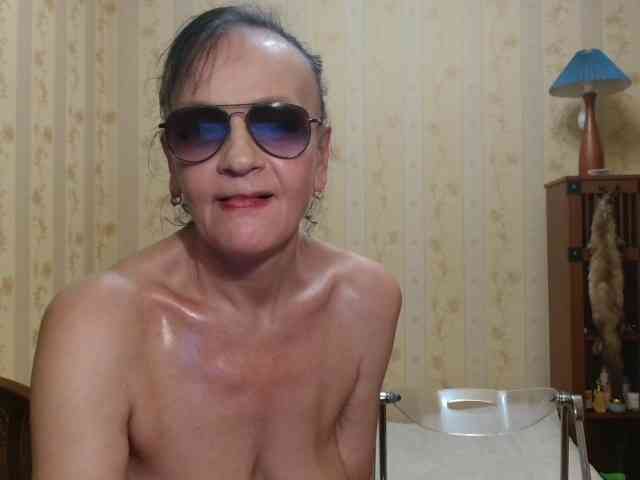 Valenttijm3851 webcam