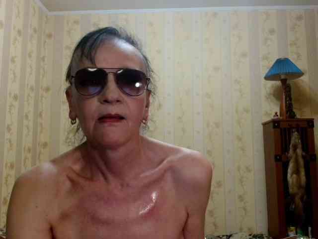 Valenttijm3851 webcam