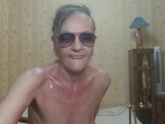Valenttijm3851 webcam