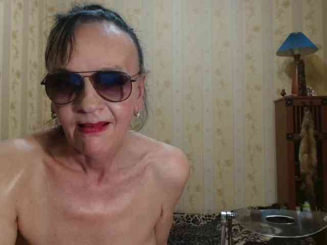 Valenttijm3851 webcam