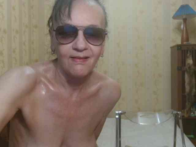 Valenttijm3851 webcam