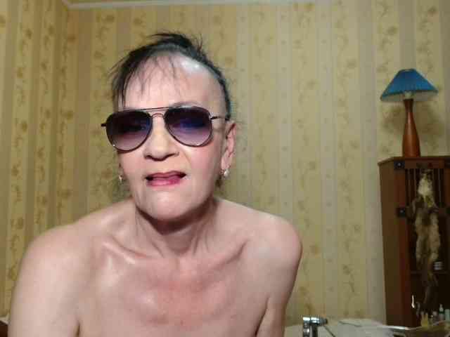 Valenttijm3851 webcam