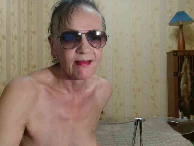 Valenttijm3851 webcam