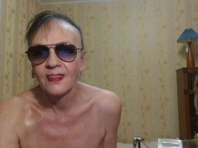 Valenttijm3851 webcam