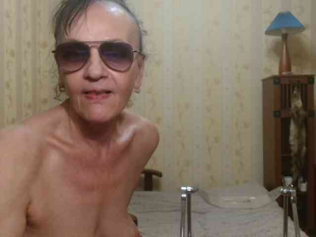 Valenttijm3851 webcam