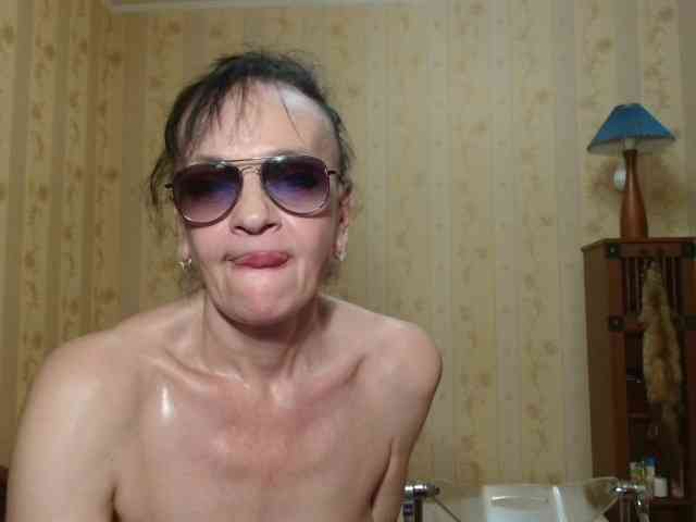Valenttijm3851 webcam