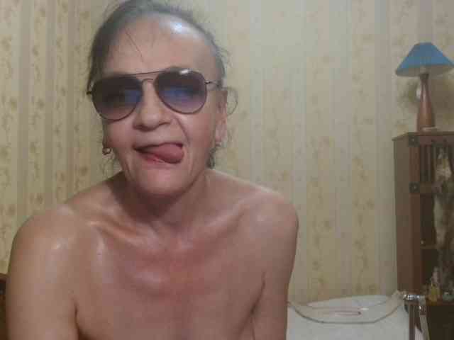 Valenttijm3851 webcam