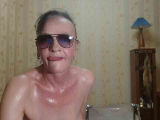 Valenttijm3851 webcam