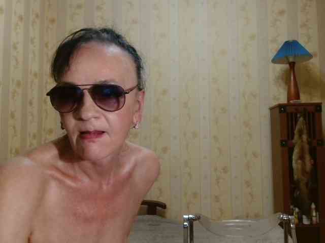 Valenttijm3851 webcam