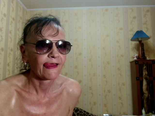 Valenttijm3851 webcam