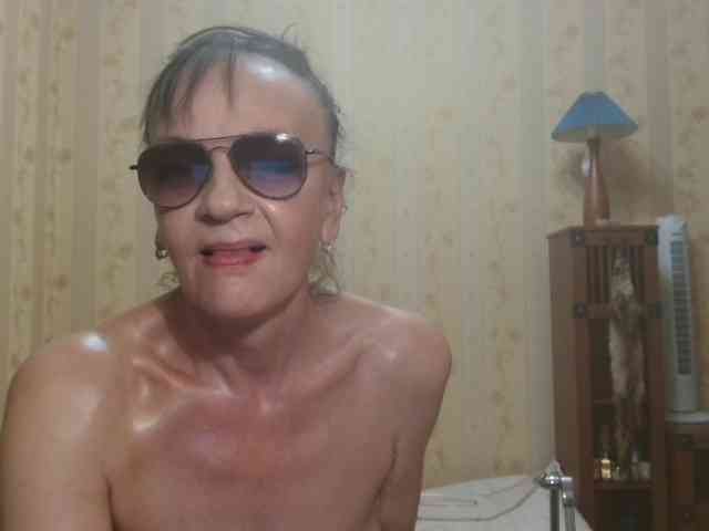 Valenttijm3851 webcam