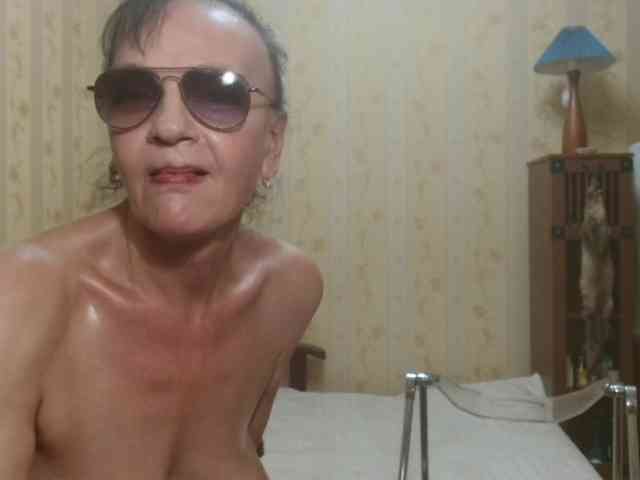 Valenttijm3851 webcam