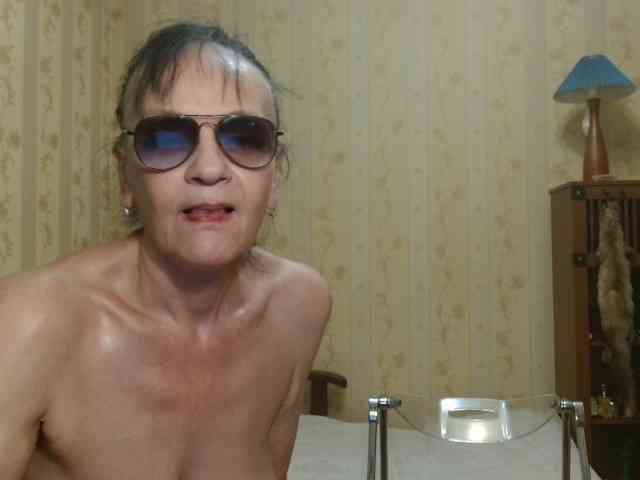 Valenttijm3851 webcam