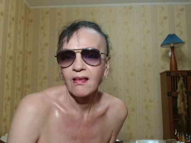 Valenttijm3851 live female cam on bongacams