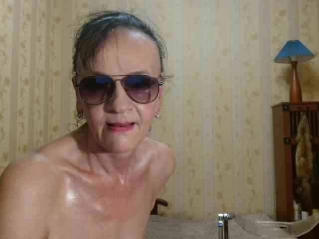 Valenttijm3851 webcam