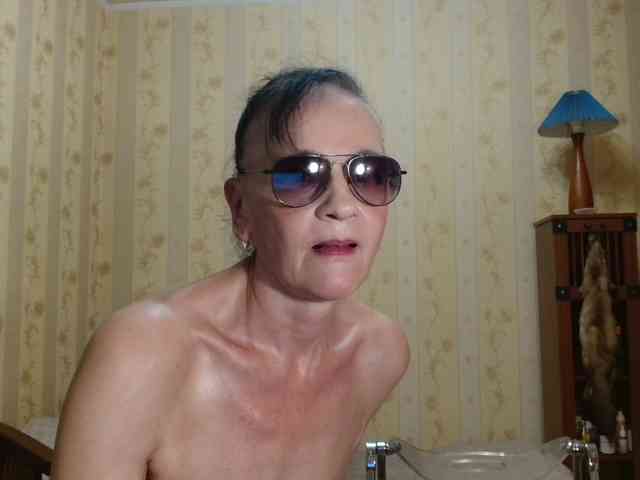Valenttijm3851 webcam