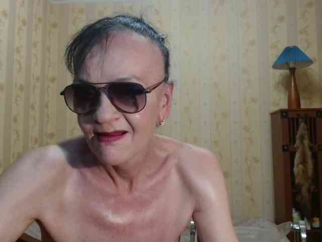 Valenttijm3851 webcam