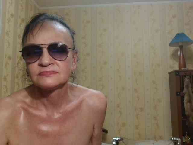 Valenttijm3851 webcam
