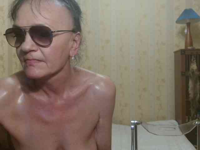 Valenttijm3851 webcam