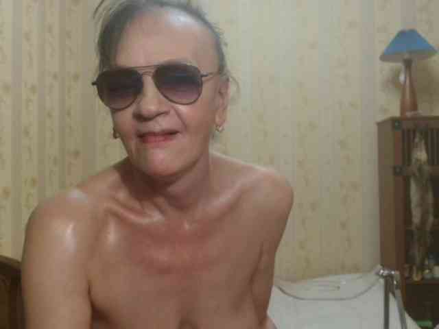 Valenttijm3851 webcam