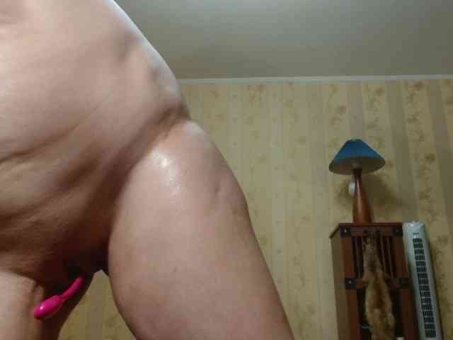 Valenttijm3851 webcam
