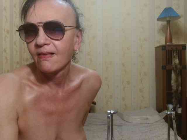 Valenttijm3851 webcam