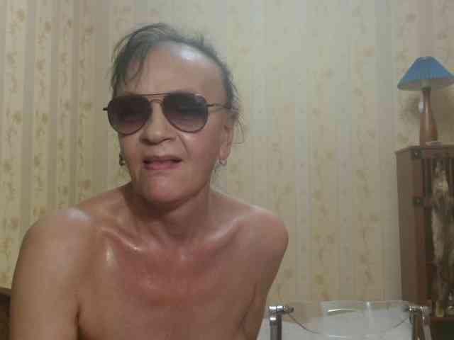 Valenttijm3851 webcam