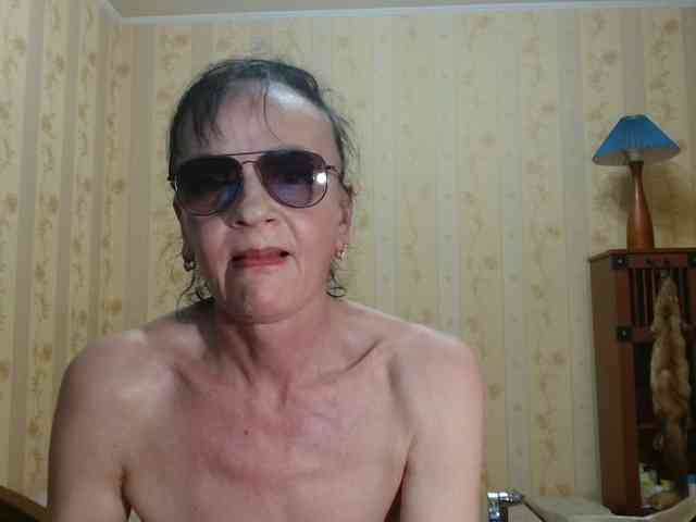 Valenttijm3851 webcam