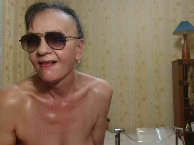 Valenttijm3851 webcam