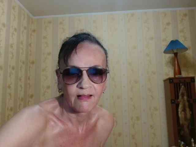 Valenttijm3851 webcam